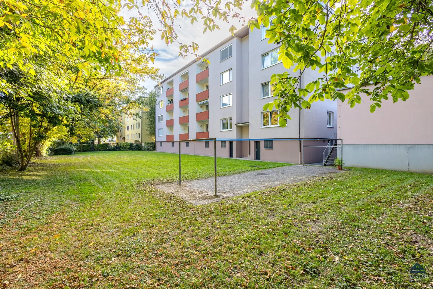 Modernisieren und profitieren: 3-Zimmer-Wohnung mit Einzelgarage in Salzburg Süd - Josefiau, Nähe NAWI