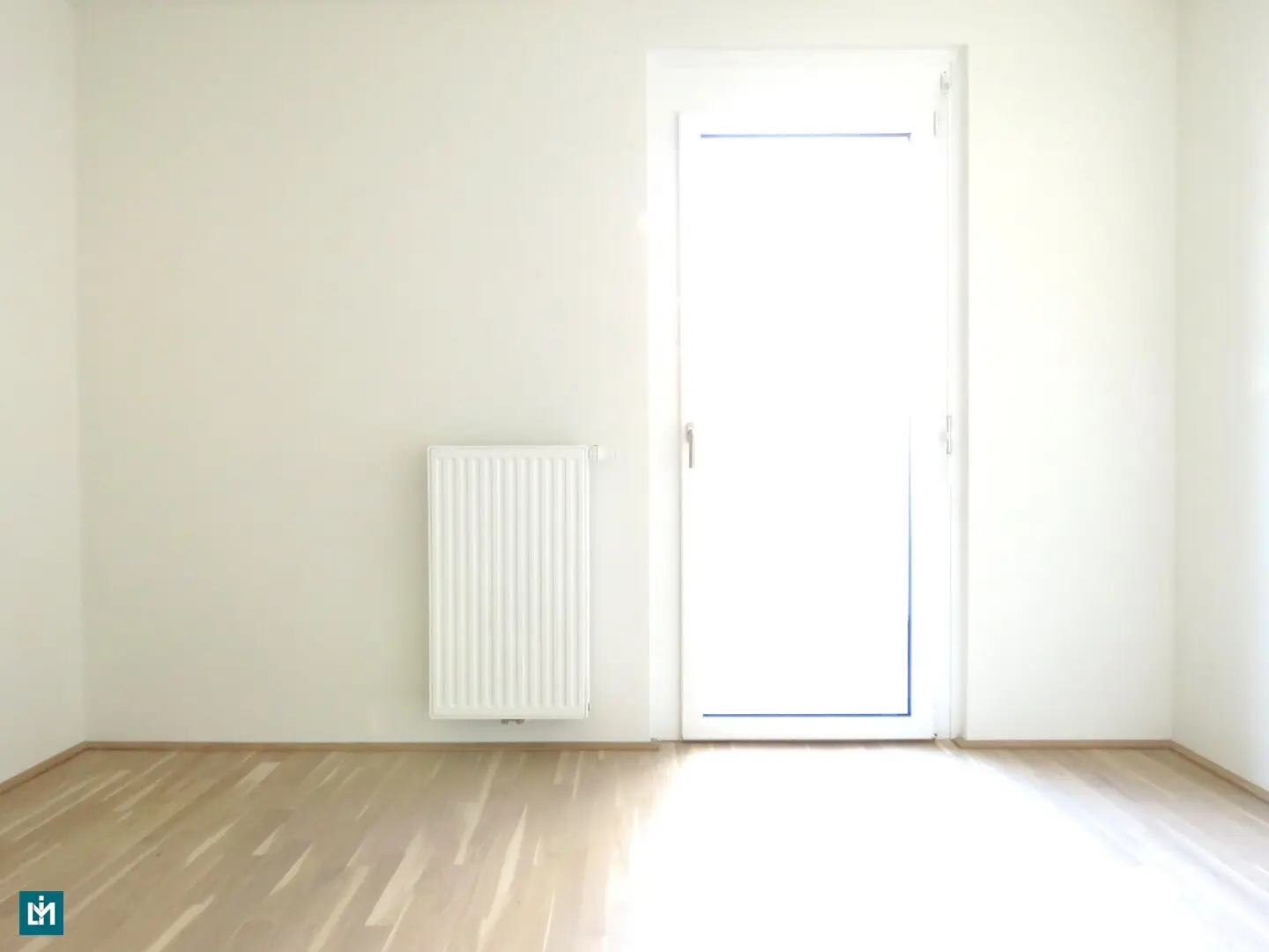 Wunderschöne, helle 2 Zi. Terrassenwohnung - Fitnessraum und Sauna