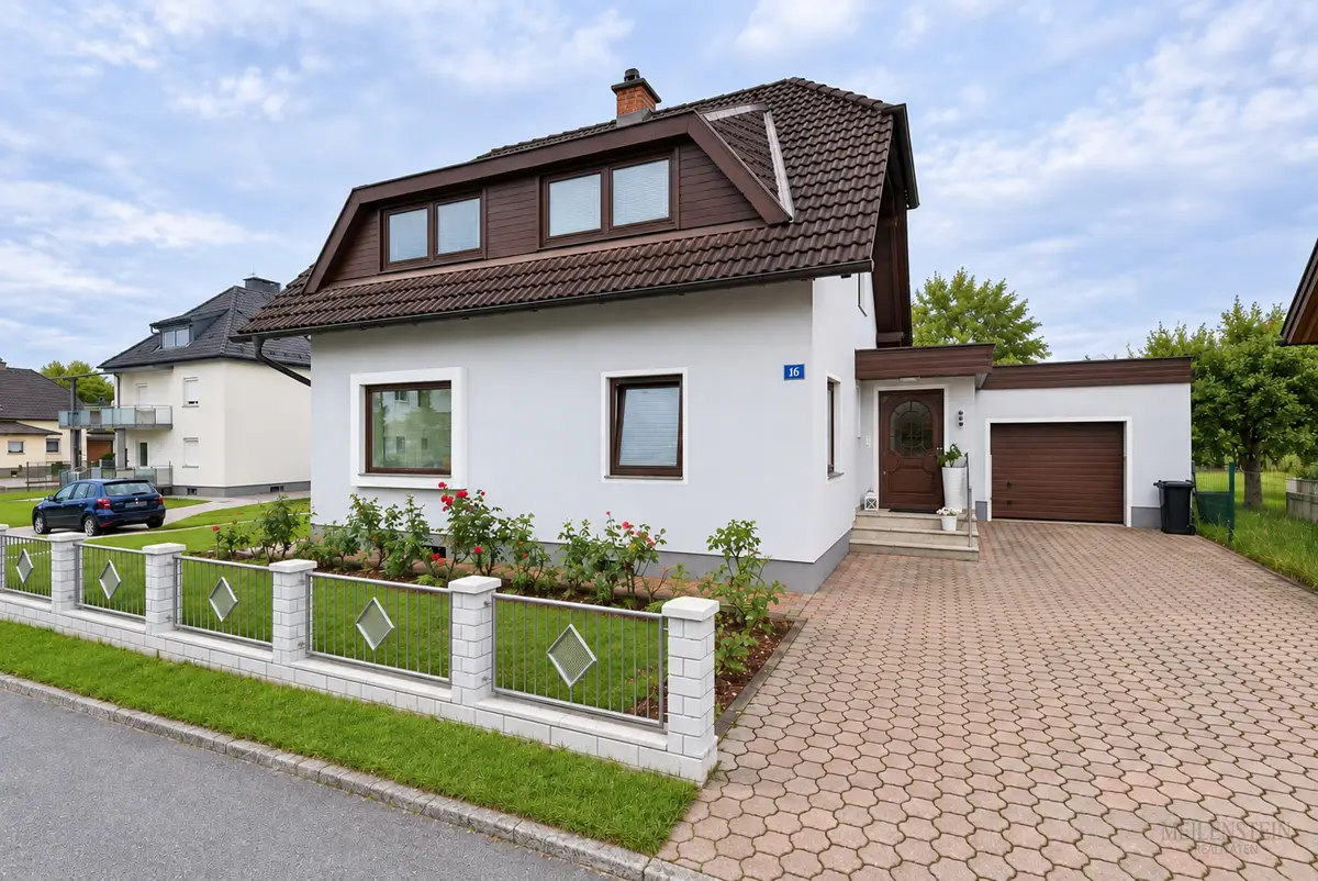 Familienwohnung mit Wintergarten und gepflegtem Garten