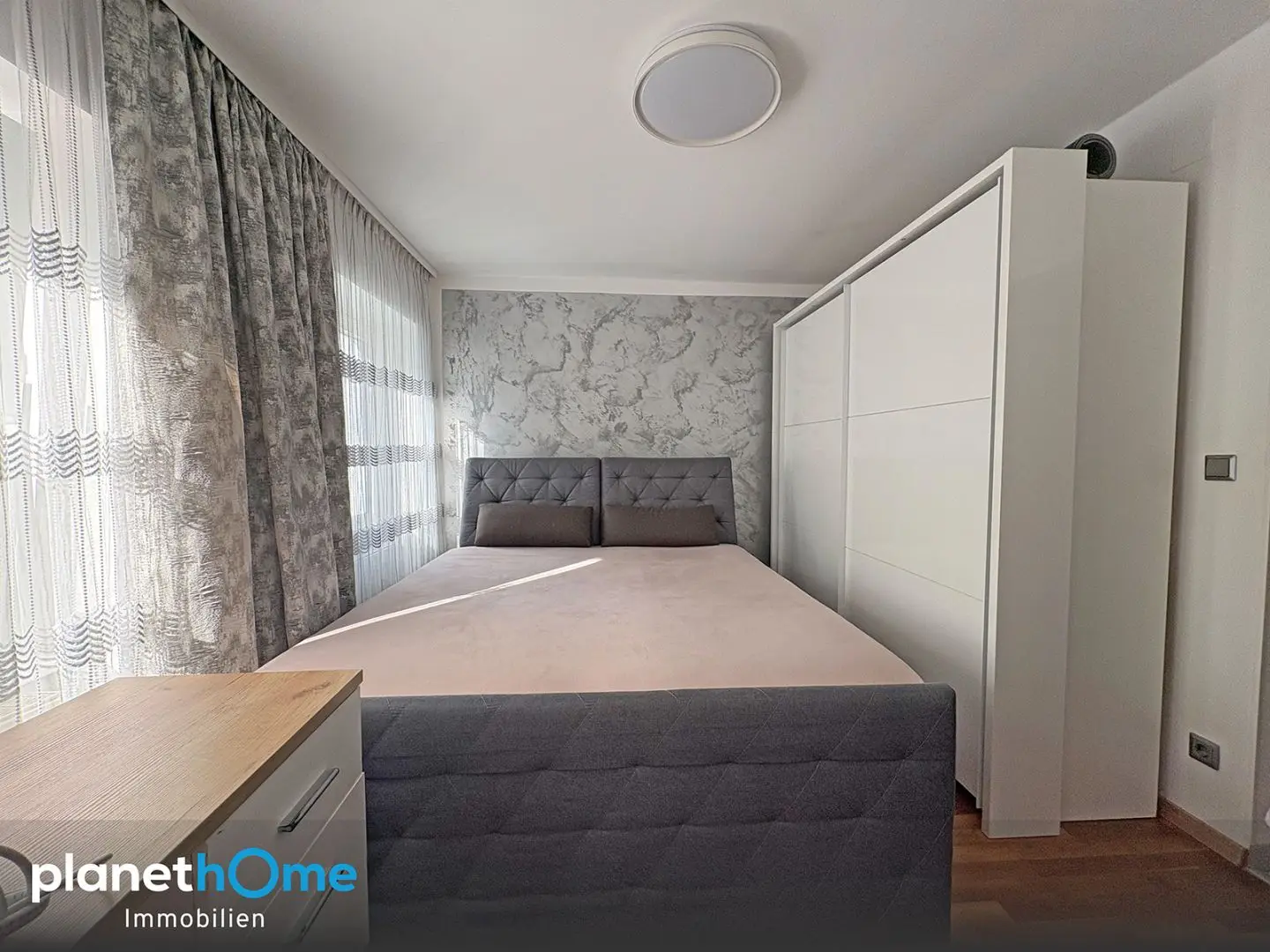 Ground floor apartment in green and quiet setting with storage