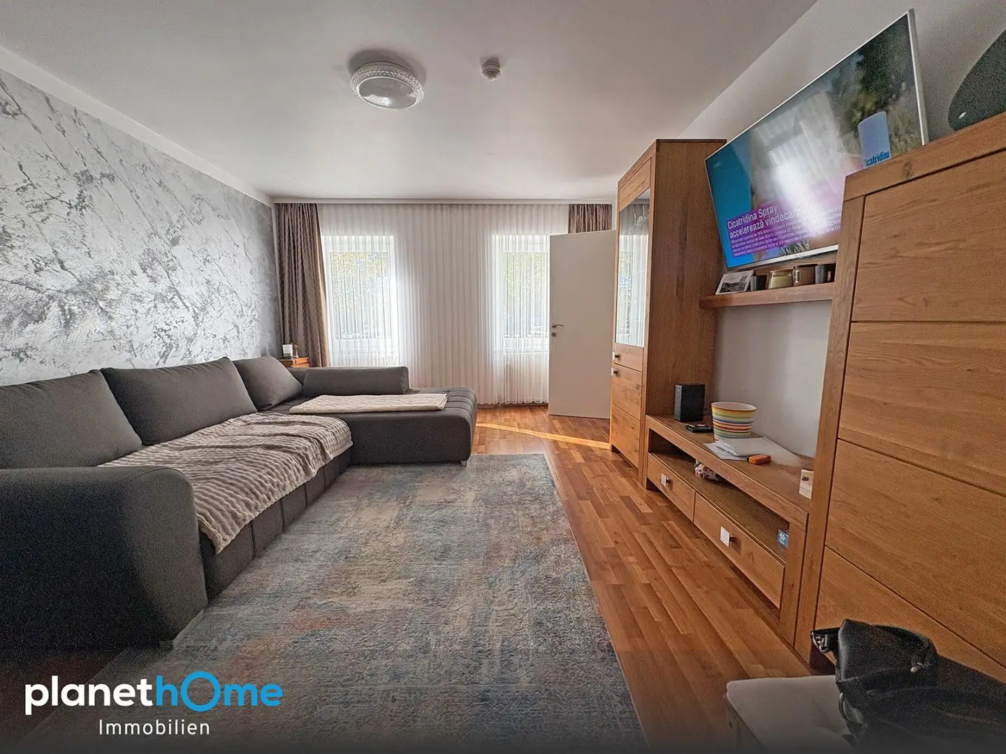 Ground floor apartment in green and quiet setting with storage
