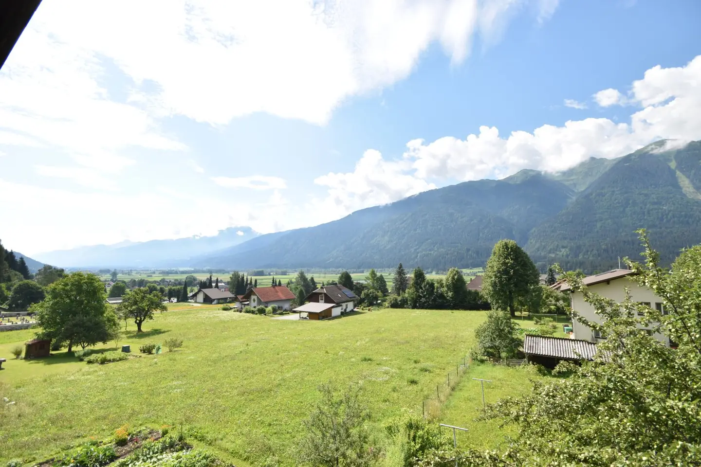 KIRCHBACH im GAILTAL - Versatile single or multi-family house with large garden, annex apartment and garden house