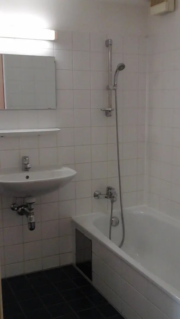 1020, Tempelgasse/U1 Nestroyplatz, ruhige neu sanierte 2 Zimmerwohnung unbefristet ab sofort zu mieten