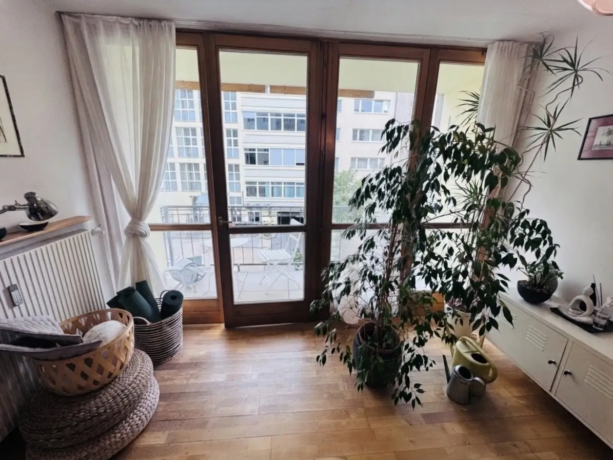Ruhig wohnen in der Leopoldstadt – 4 Zimmer mit Balkon im Innenhof