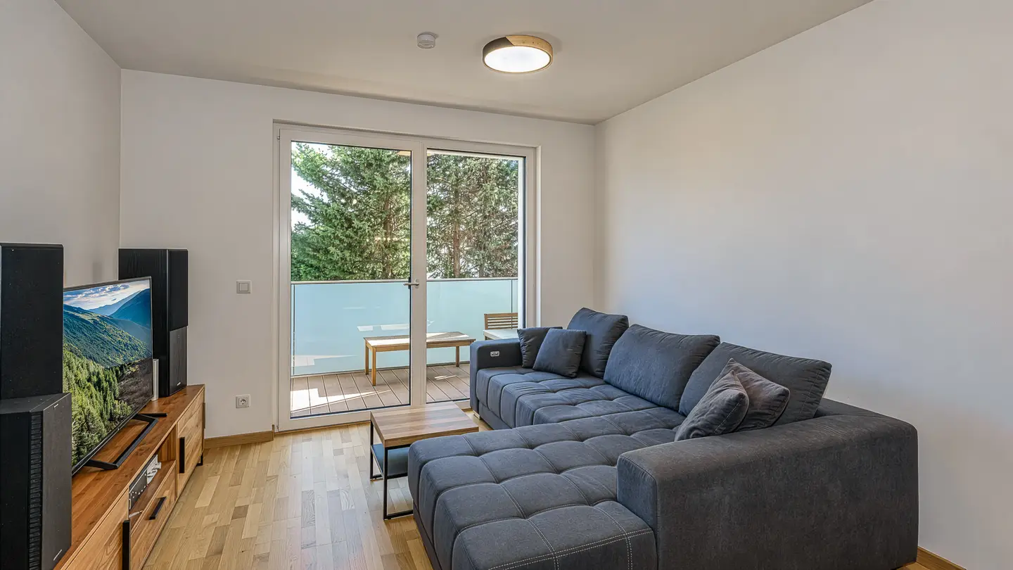 Lichtdurchflutete Wohnung mit Balkon und Zentrumsnähe