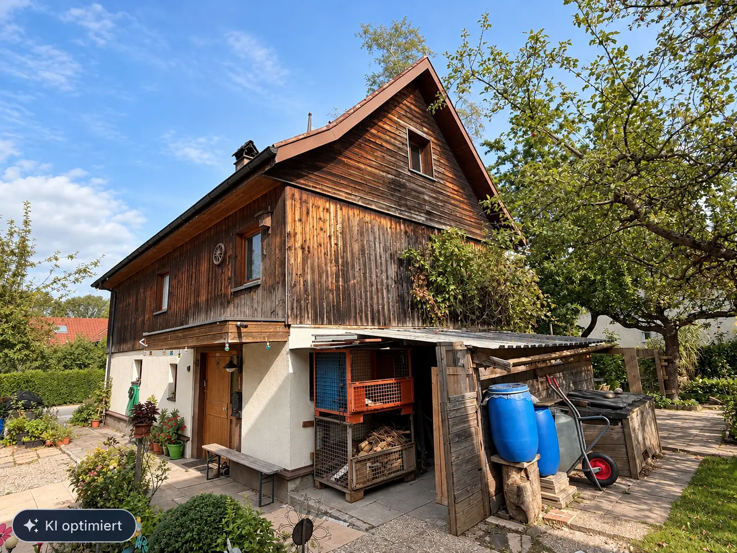 Familienwohnung mit großem Garten und Ausbaupotenzial