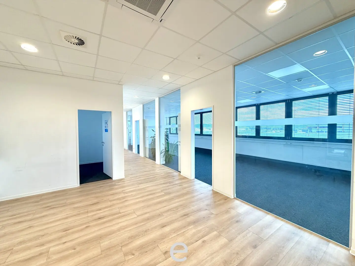 Office in modern commercial park in the northwest of Vienna I Zukunftspark+ in Tulln