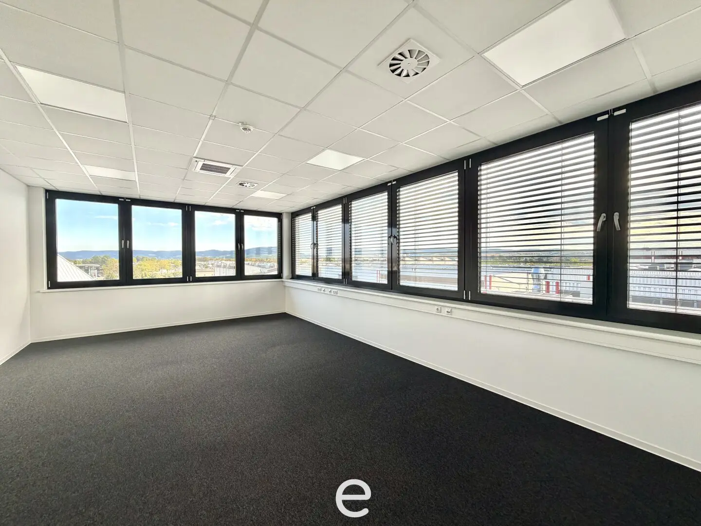 Office in modern commercial park in the northwest of Vienna I Zukunftspark+ in Tulln