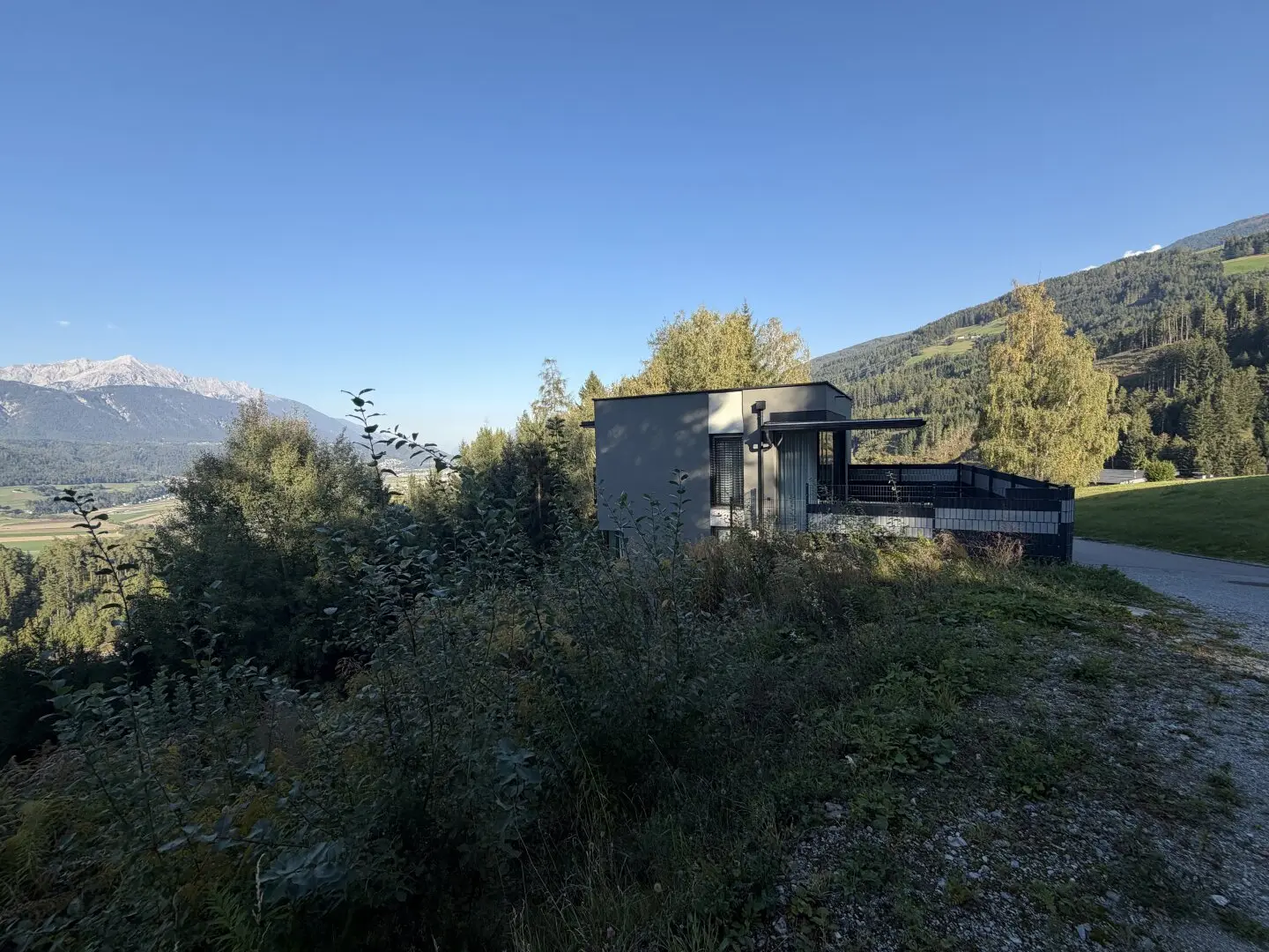 Eine Aussicht zum Verlieben: voll erschlossener Baugrund € 600.- pro m² !