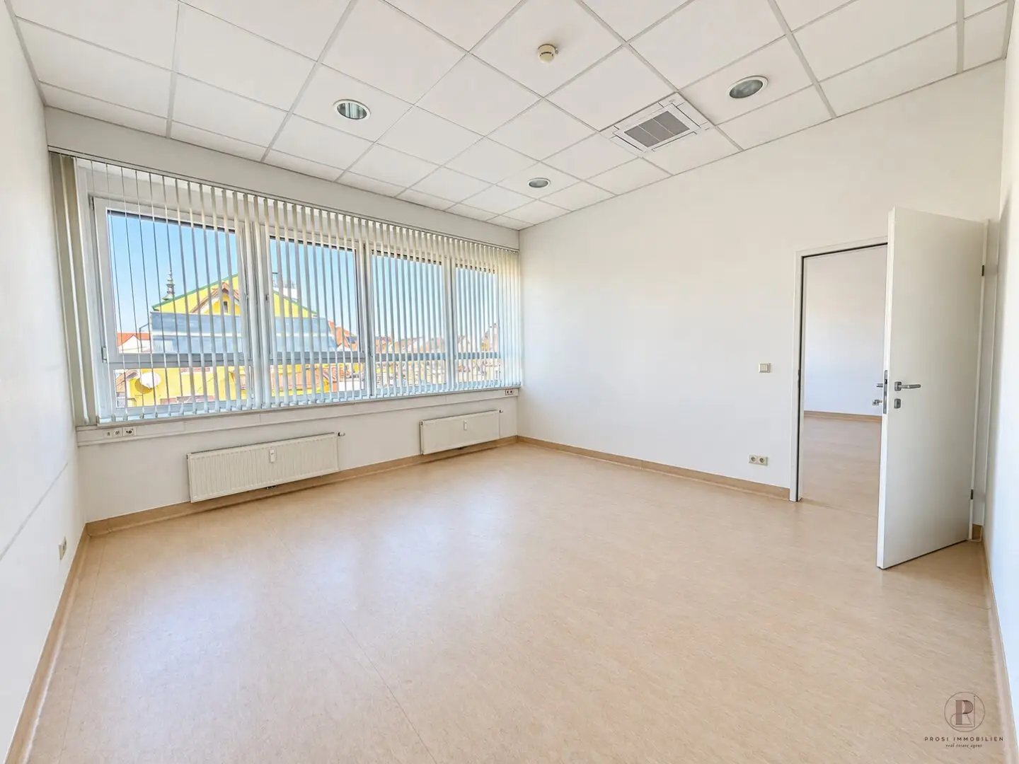 Commercial units 2 to 3 rooms in the Medical Center Feldkirchen near Graz – from 58 to 78 m² - commission-free rental