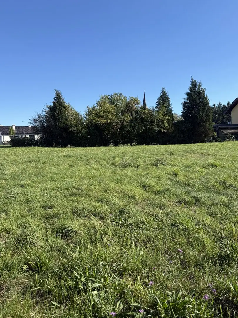 Geräumiges Grundstück zentral in Mattighofen