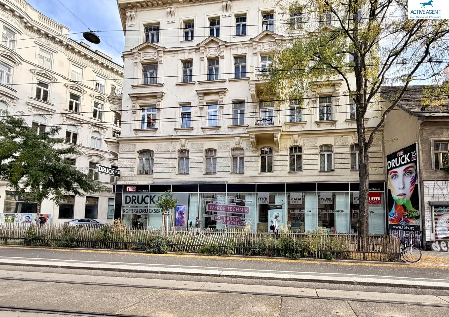 Top Geschäftslokal auf der äußeren Mariahilferstrasse für Praxis/Geschäft zu vermieten