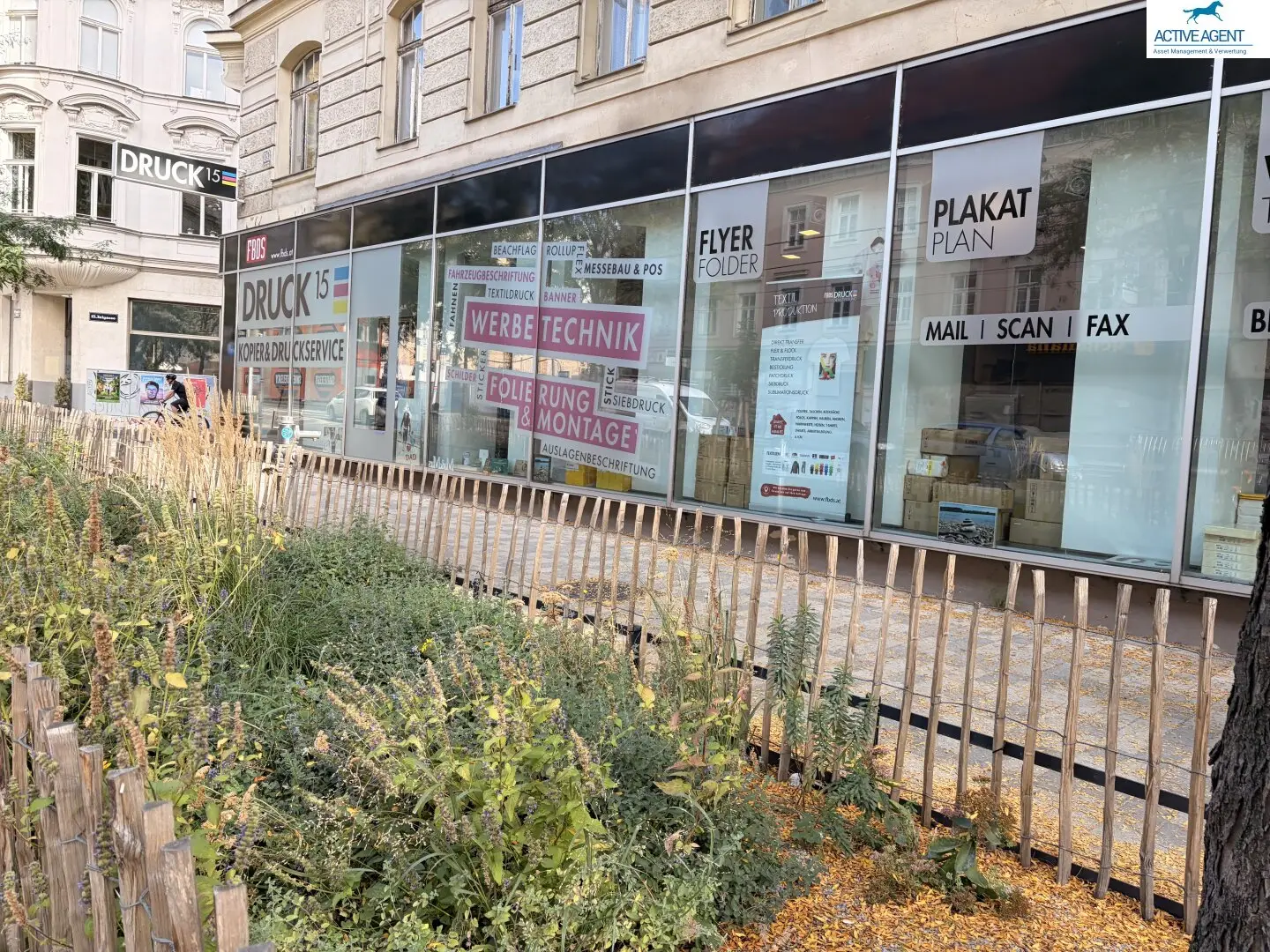 Top Geschäftslokal auf der äußeren Mariahilferstrasse für Praxis/Geschäft zu vermieten