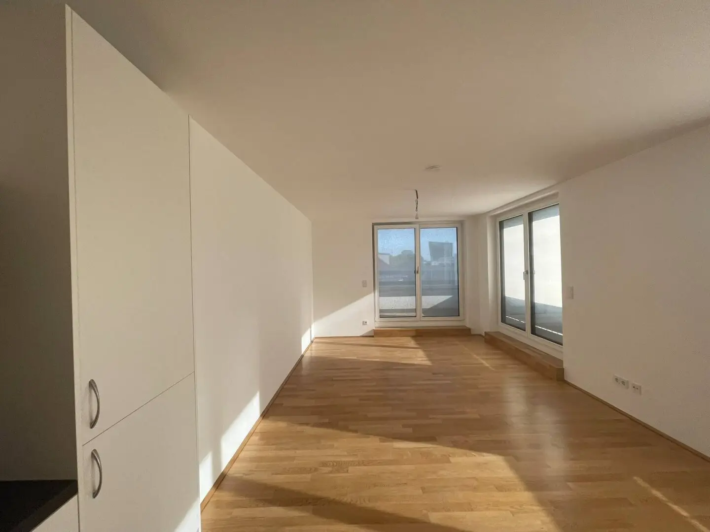 Erstbezug: Neu errichtete 3 Zimmer Dachgeschosswohnung mit Terrasse