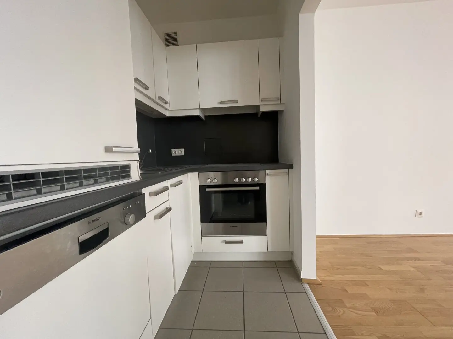 For investors or owner-occupiers - Smart 1-room apartment in direct proximity to Stadtpark