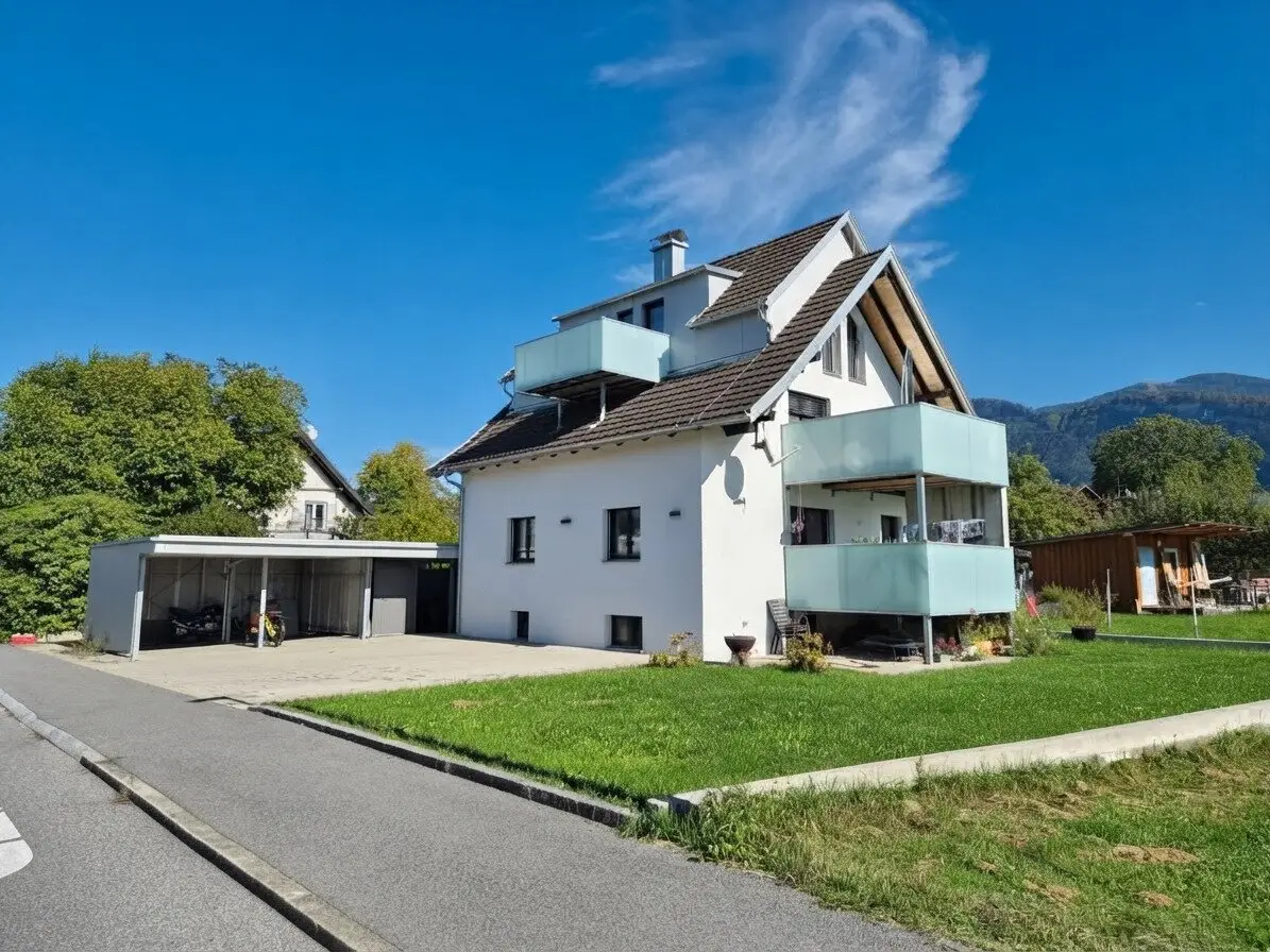 Modern &amp; charmant: 3-Zimmer-Terrassenwohnung in Götzis in einem sanierten Haus zu vermieten!