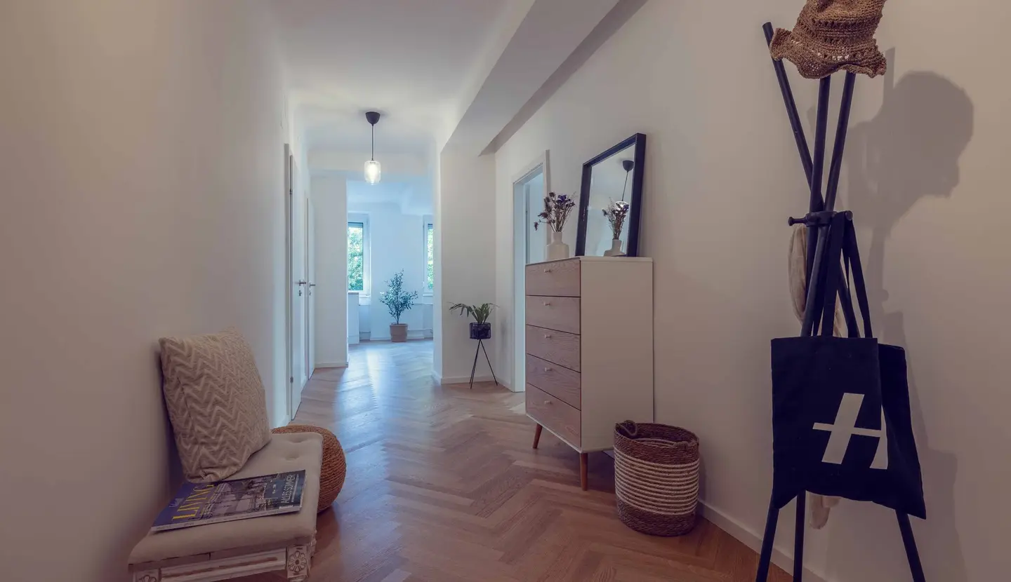 Erstbezug nach Kernsanierung Wohnung mit Westloggia nahe Schönbrunn
