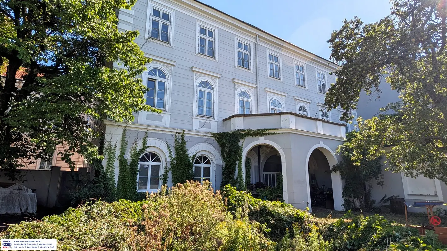 Zeitlose Eleganz: Stilvolles Anwesen mit Garten in Mauthausen zu verkaufen