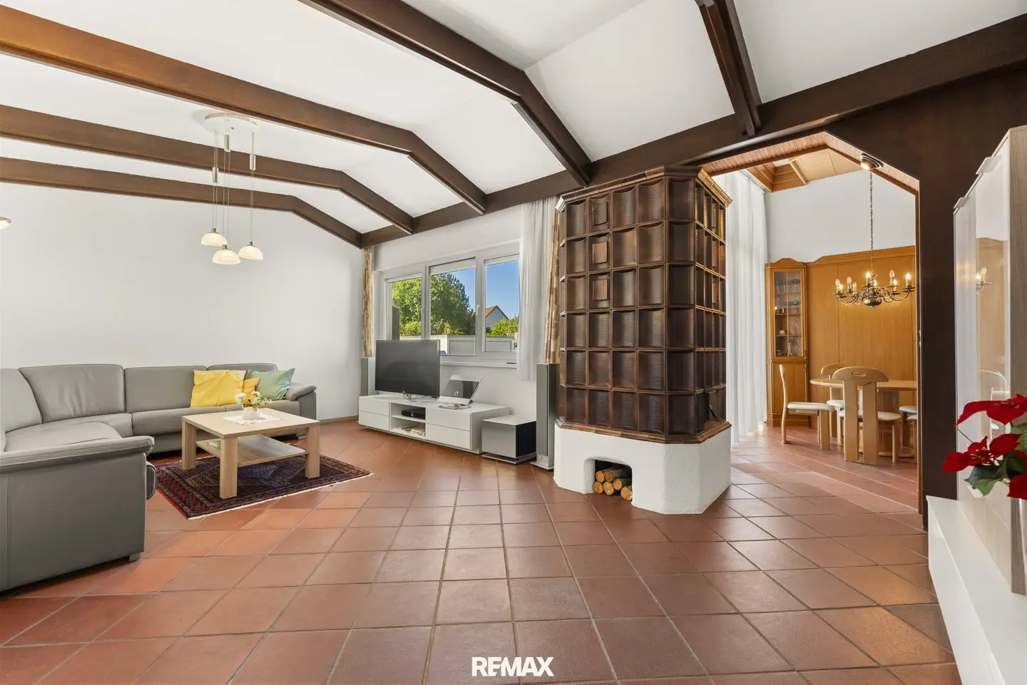 Charmanter Bungalow mit Pool &amp; großem Garten