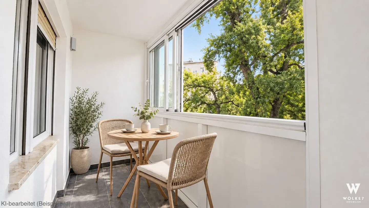 Modernised 4-room apartment with loggia and park view I Near Donauinsel and Donaukanal