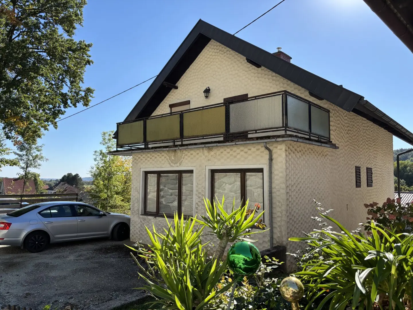 Renovierungsbedürftiges Einfamilienhaus