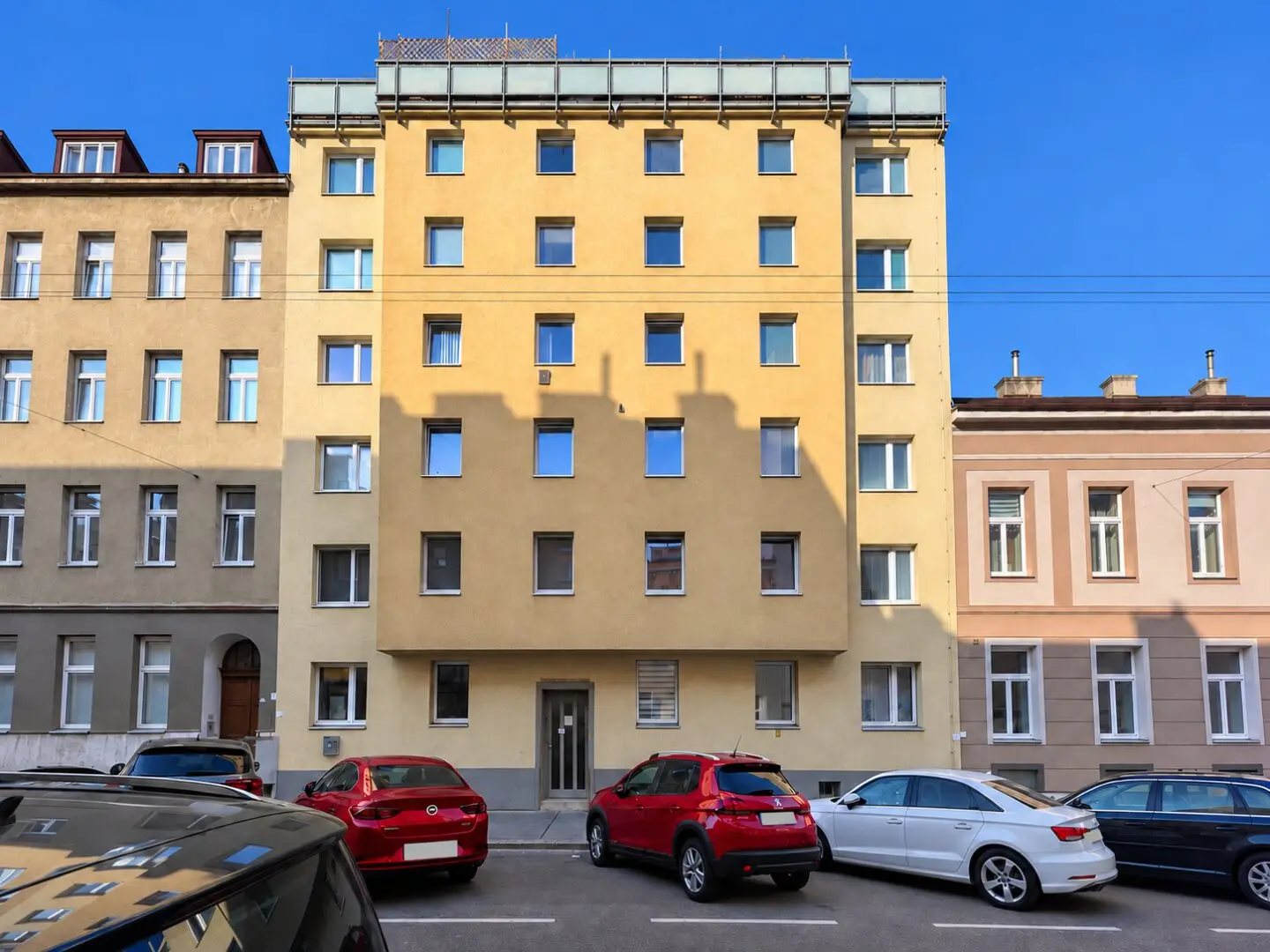 2-Zimmer-Wohnung im 5. Liftstock – individuell sanieren oder saniert erwerben