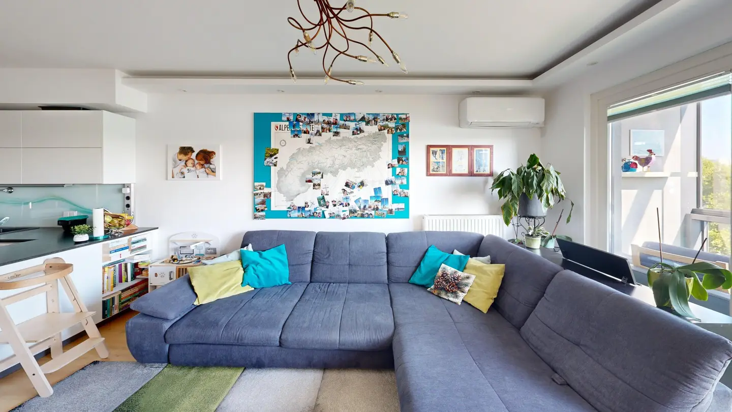 Wohnzimmer unten