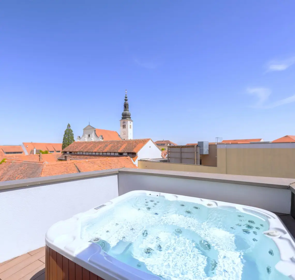 Penthouse maisonette above the roofs of Fürstenfeld
