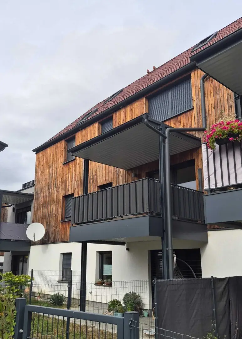 Exclusive rental apartment in 8510 Stainz / € 775.00 rent incl. operating costs, VAT, carport, kitchen