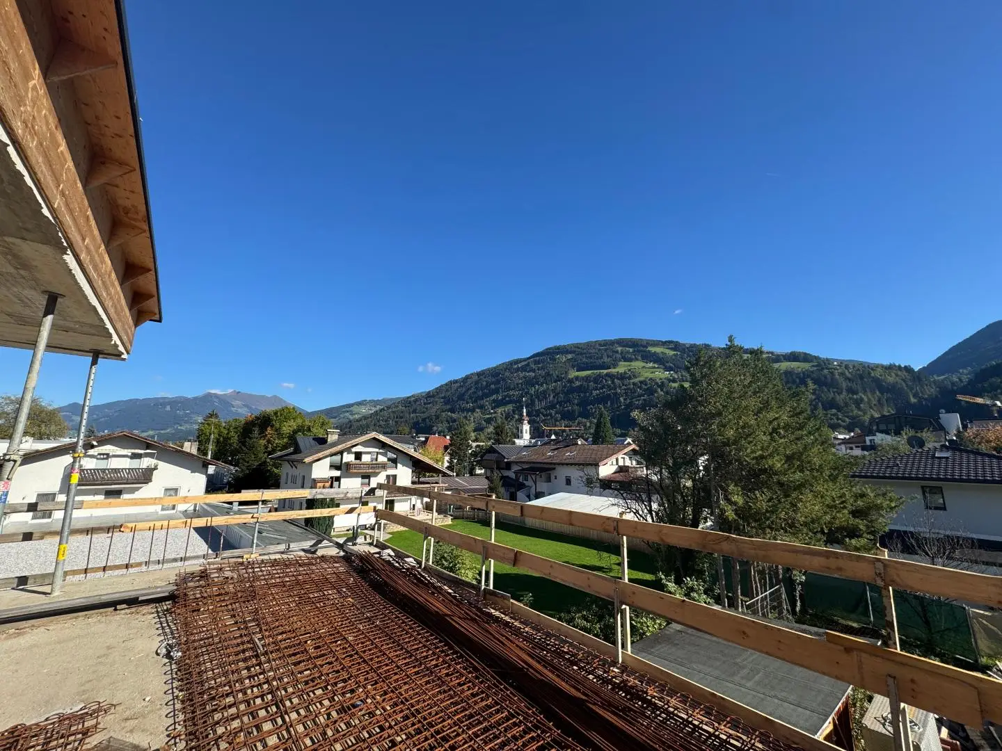 New build penthouse with generous roof terrace