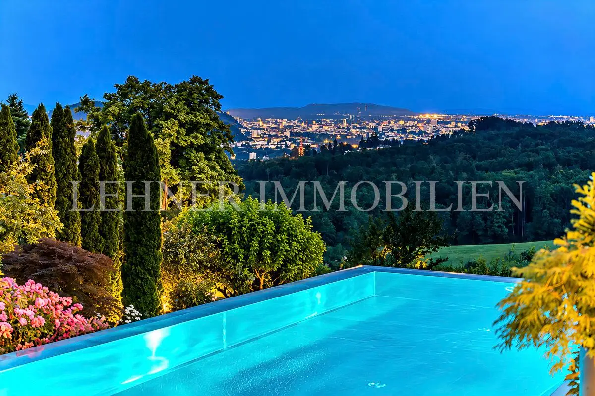 Exklusive Wohnung mit unverbaubarem Panoramablick und Pool