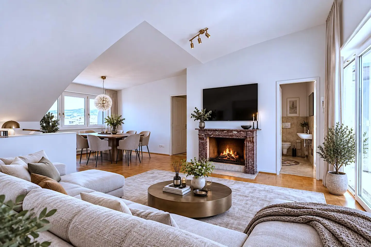Maisonettewohnung with large roof terrace and fireplace