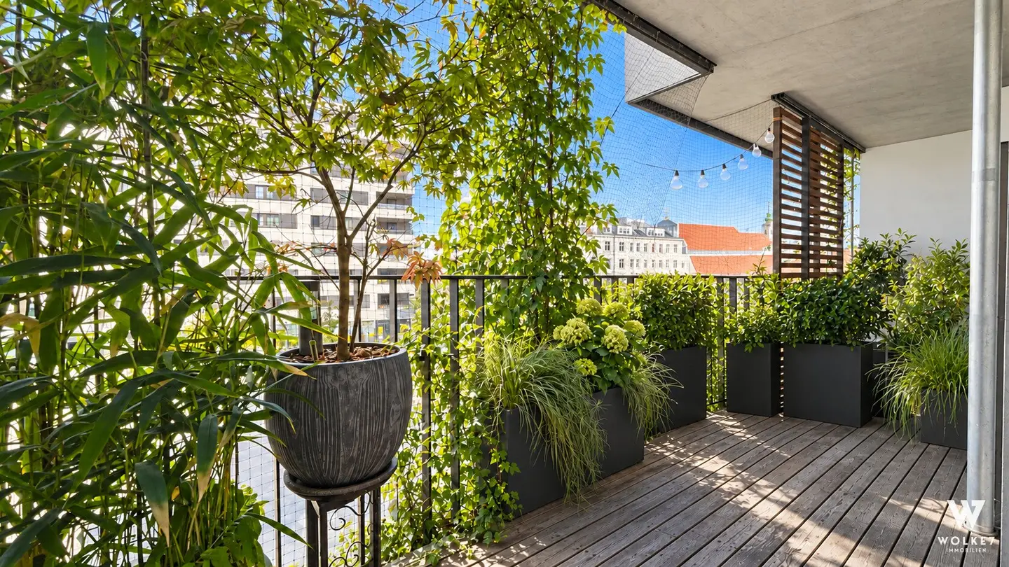 TRIENNA Living in the Third District – 2-room apartment with approx. 10 m² loggia in a quiet location