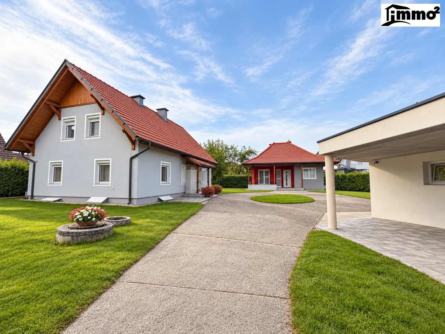 Wunderschönes Anwesen mit Mehrfamilienhaus / Bungalow &amp; Doppelgarage
