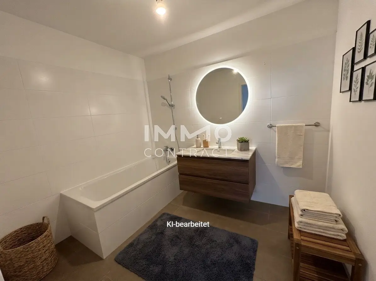 Space to Live – spacious 3-room apartment with balcony and loggia first occupancy