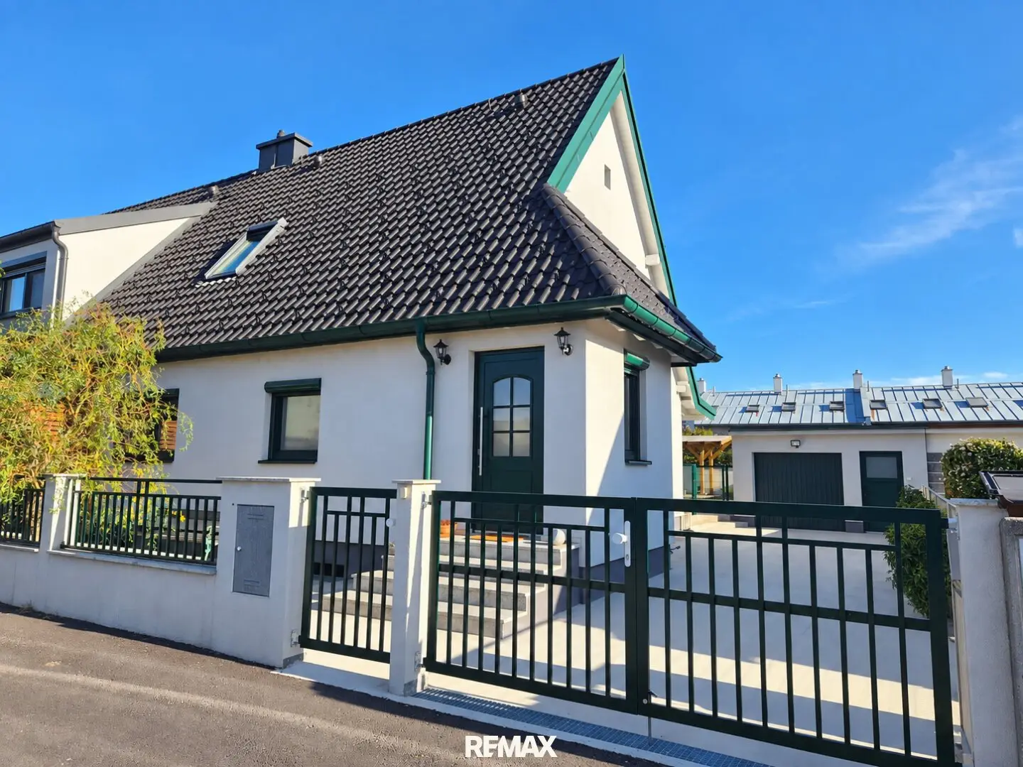 Charmantes Familienhaus mit Garten – saniert und mit viel Liebe zum Detail!