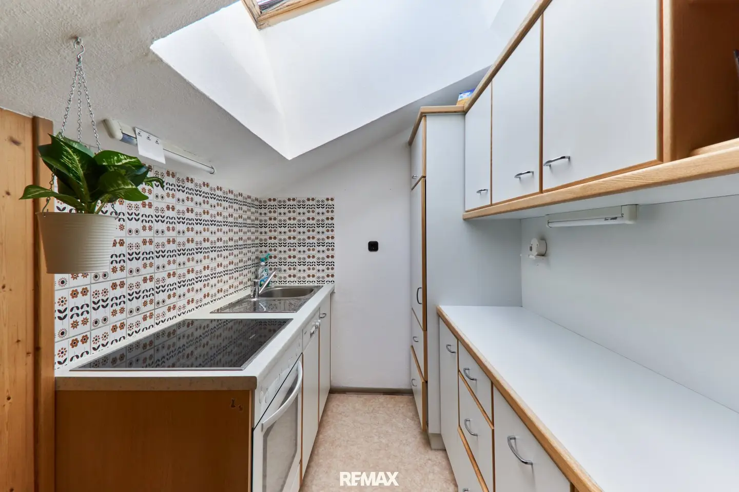 3-Zimmer-Wohnung mit großem Südbalkon und freiem Bergblick in Absam