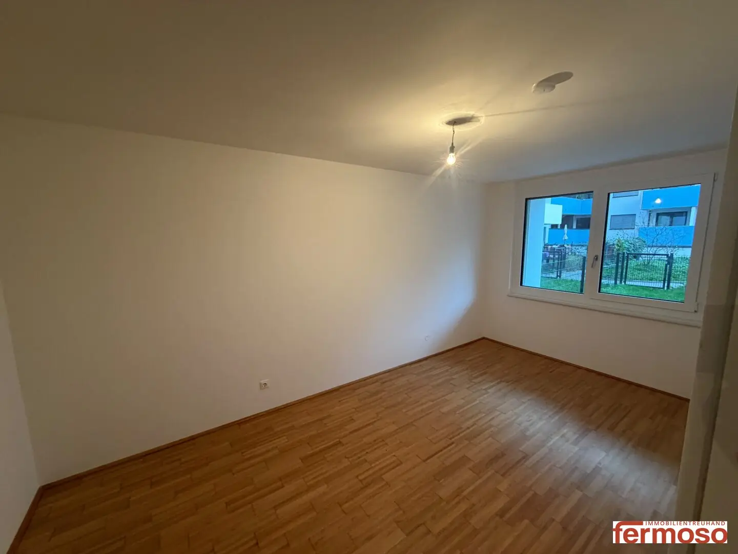Charmante 2-Zimmer-Gartenwohnung mit Terrasse & Loggia in 1200 Wien zu mieten!