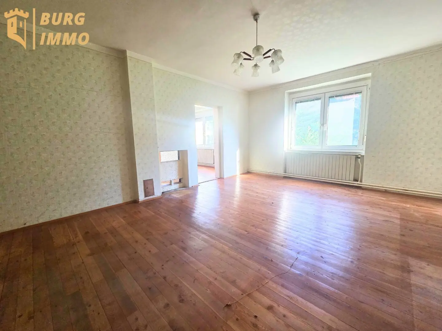 Bungalow mit großem Grundstück, Nebengebäude und vielseitigem Potenzial in Petronell-Carnuntum