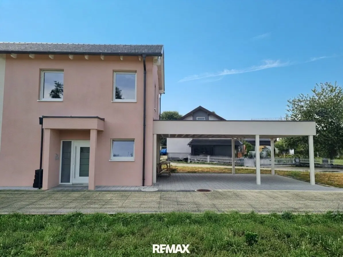 Haus & Carport