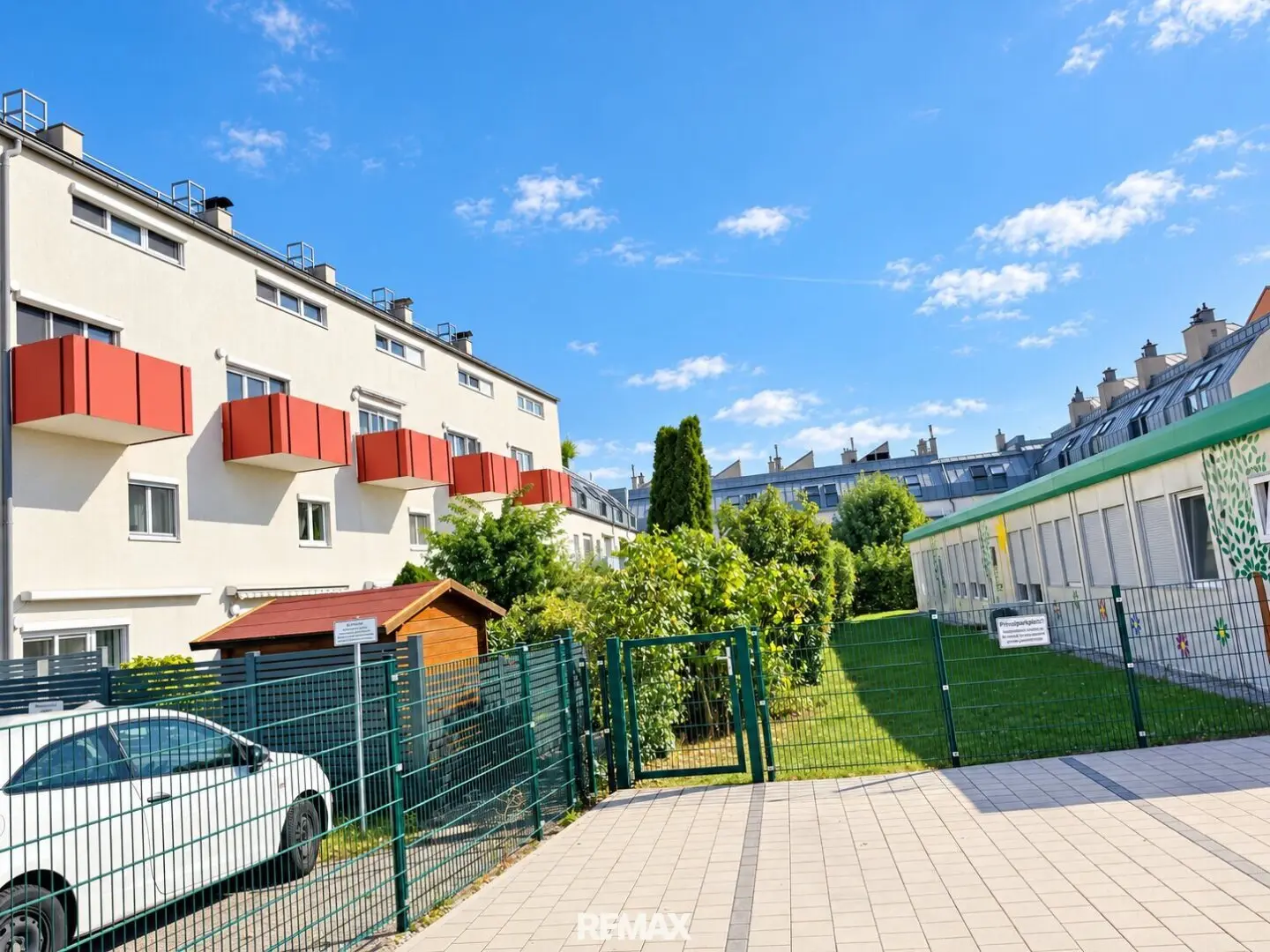 "Maisonette-Wohnung mit Lift, Balkon &amp; Garagenplatz nahe Badesee!"