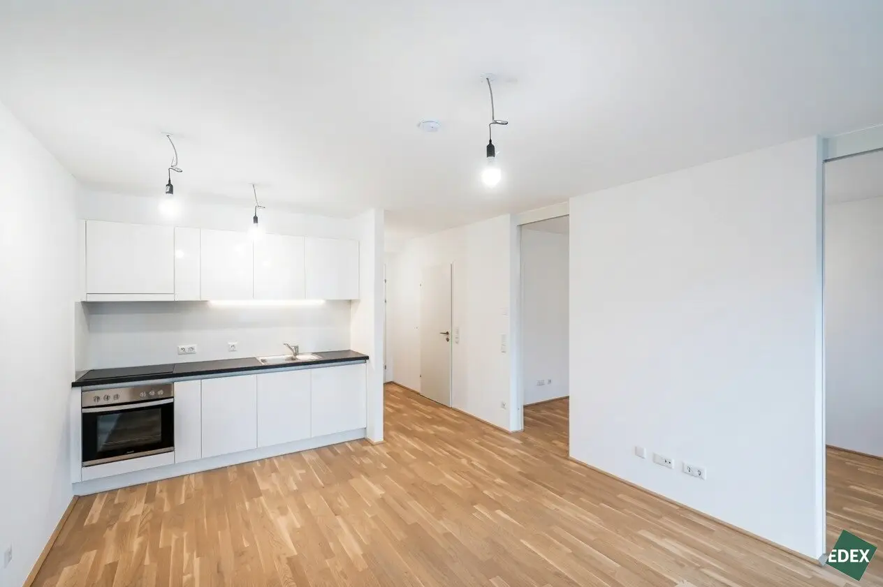IU | Schöne 2-Zimmer-Wohnung mit Balkon