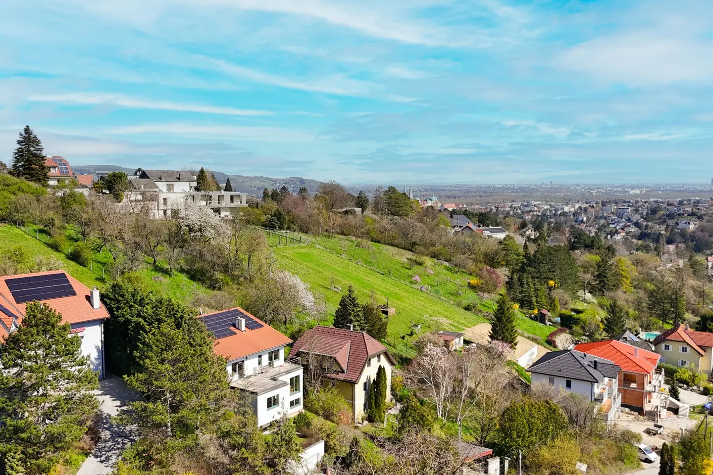 Fantastischer Fernblick in ruhiger Wohngegend – ideal für Ihr Eigenheim!