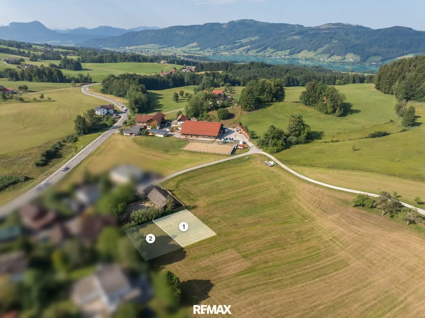 Baugrund mit freier Seite ins Grüne – nur 5 Min. zum Irrsee, Top-Preis!