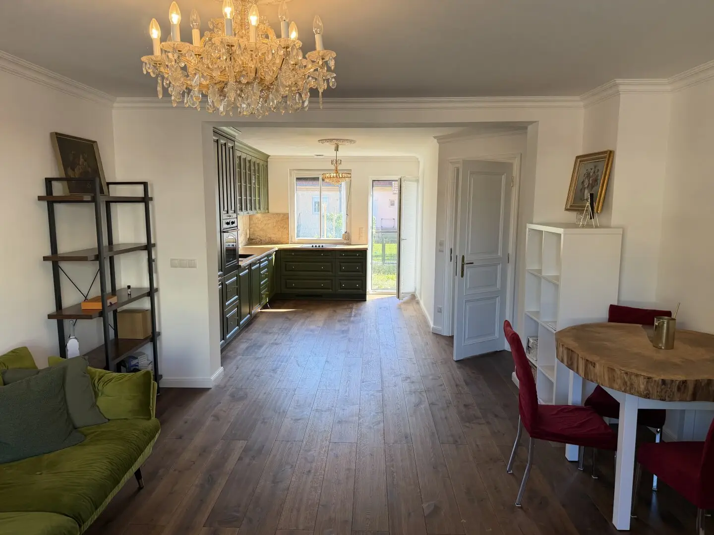 Kleines Haus, großes Wohngefühl! Stilvoll saniertes Reihenhaus | 3 Zimmer | Garten