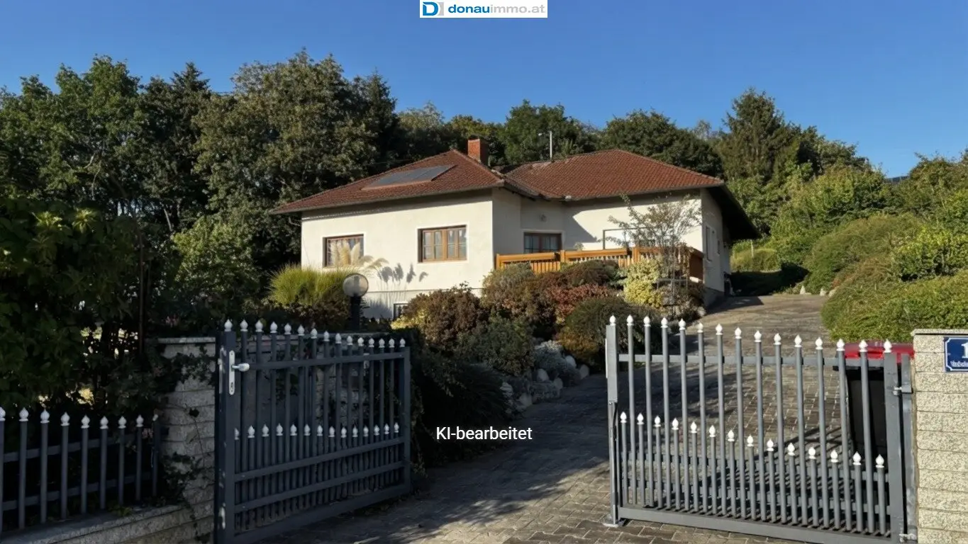 Charming single family house in one of the best locations of Leonding, 4 rooms, garden, terrace, garage