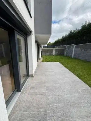 Familienwohnung mit privatem Garten und Terrasse