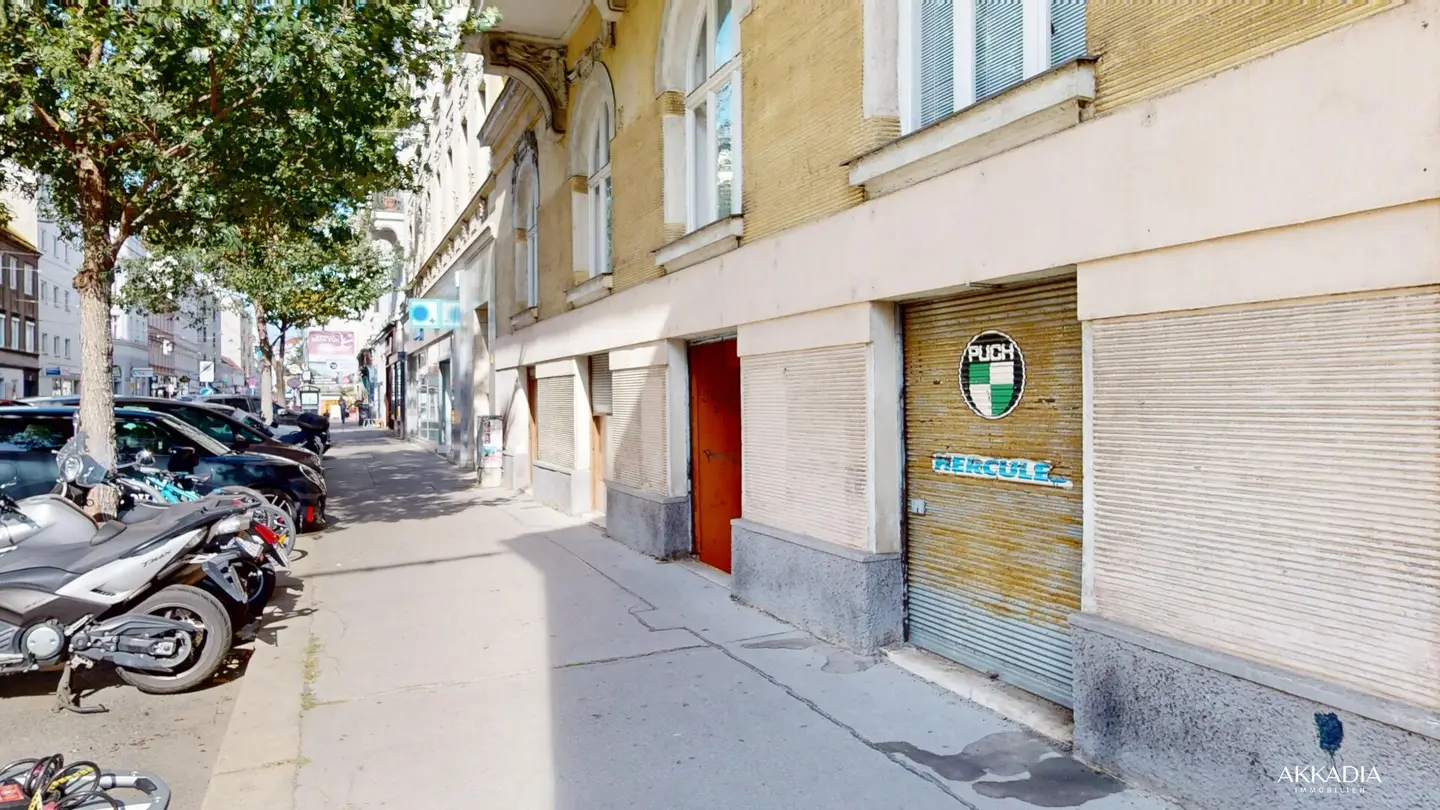 Sanierungsbedürftiges Geschäftslokal in attraktiver Frequenzlage