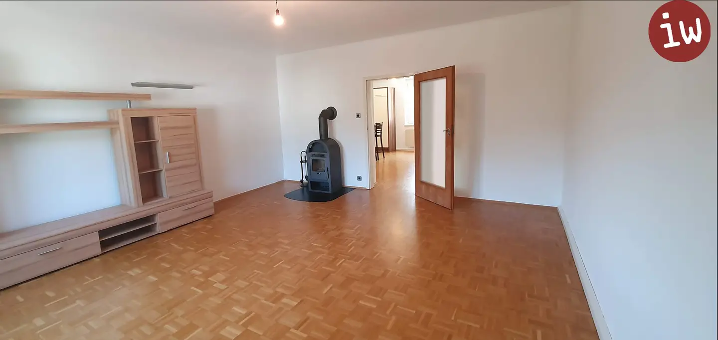 Sonnige, bezugsfertige  3 Zimmerwohnung mit  bester Infrastruktur