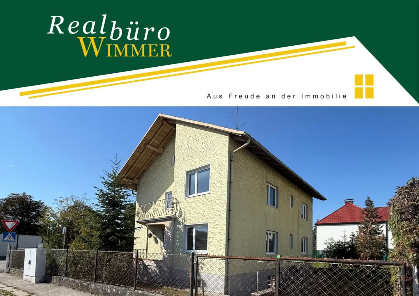 Residential house in need of renovation in very good location